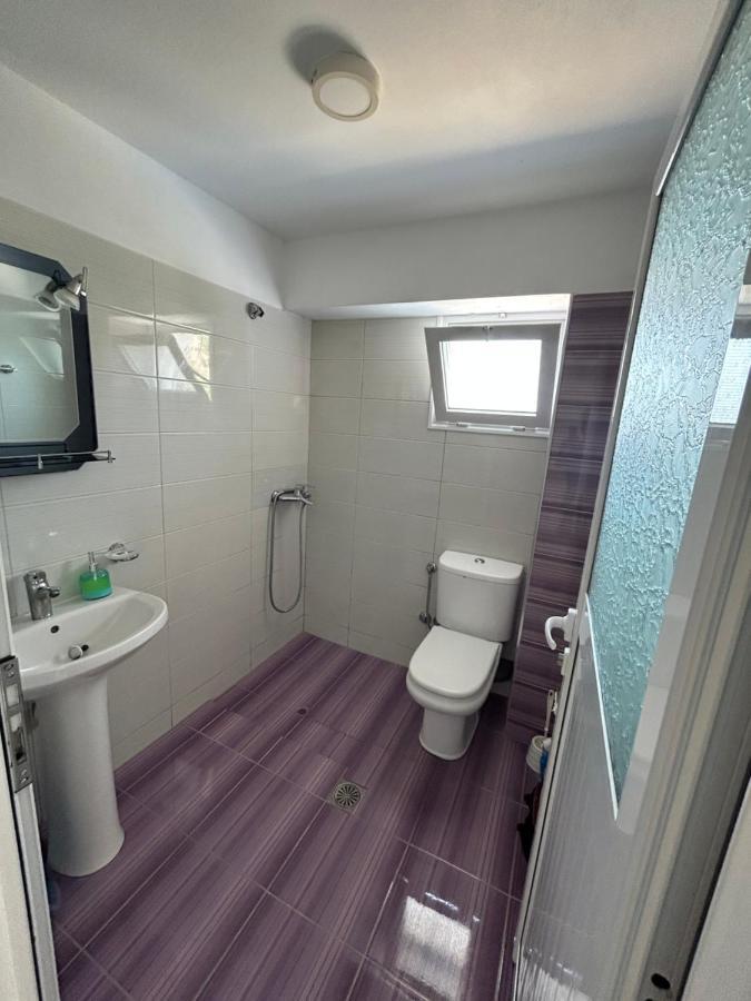 סרנדה Eri Rooms מראה חיצוני תמונה